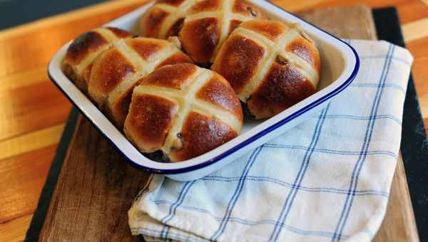 Булочки ароматные «HOT CROSS BUNS»