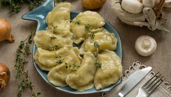 Вареники с картошкой и капустой: быстро, вкусно, недорого. Подборка лучших рецептов диетических вареников с картошкой и капустой